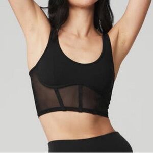 Alo Yoga Women's Black Crop-top